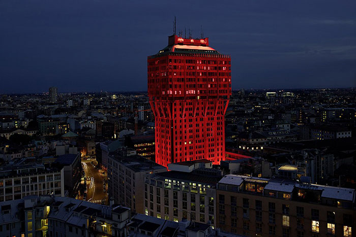 evil-buildings-78-586a2b265bc7f__700