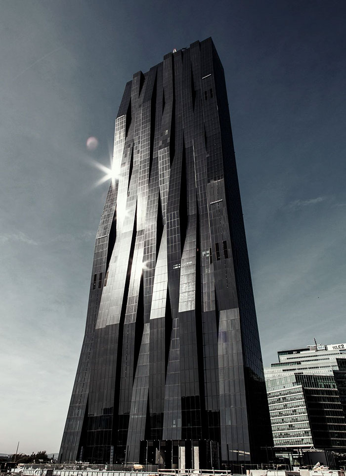 evil-buildings-82-586a42ac5954f__700