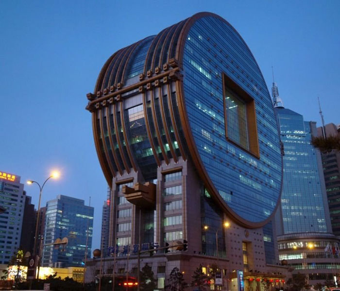 evil-buildings-93-586a5eab45abb__700